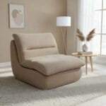 Fauteuil Lounge Beige Design Moderne Fauteuil lounge beige moderne et confortable dans salon lumineux avec tapis doux et déco pampas